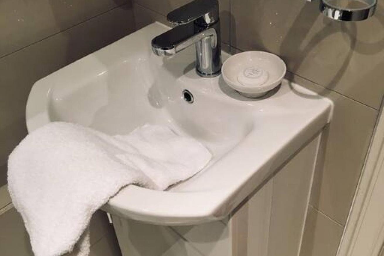 Joivy Warm & Welcoming Flat Near Edinburgh Castle Apartamento Exterior foto