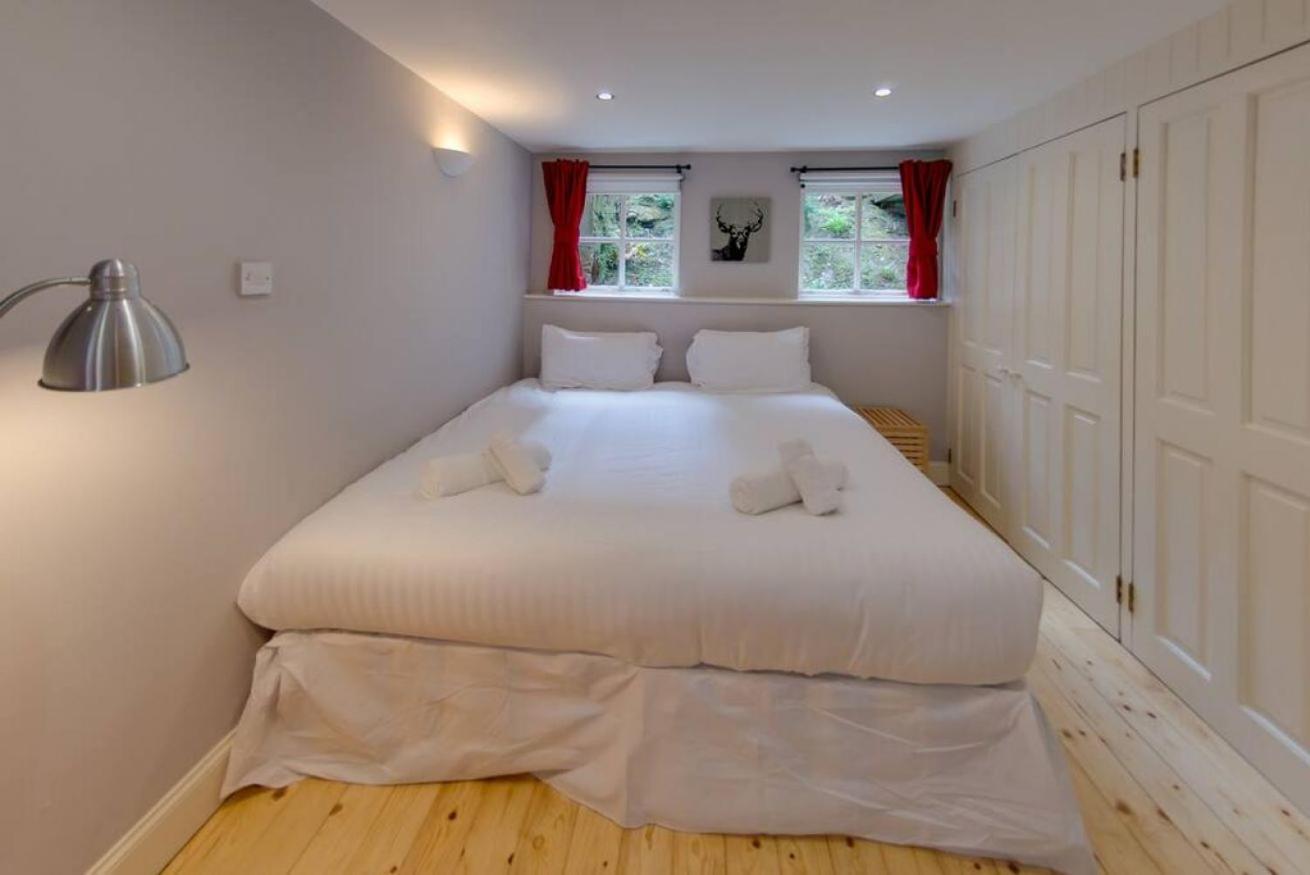 Joivy Warm & Welcoming Flat Near Edinburgh Castle Apartamento Exterior foto